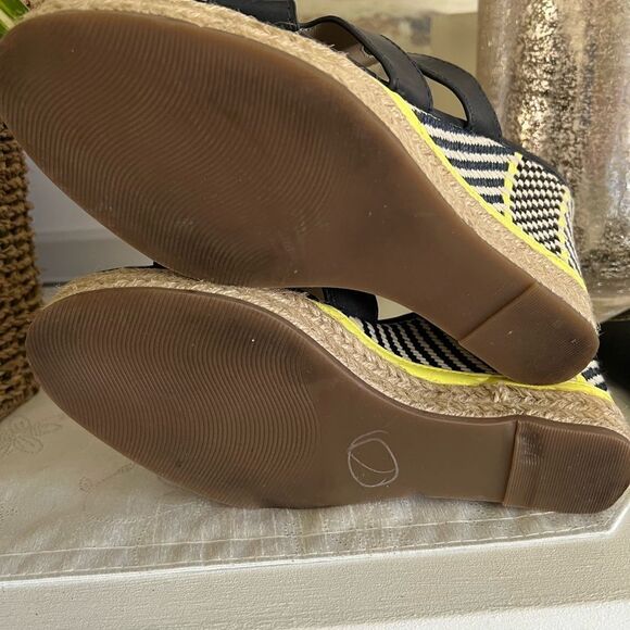 Sondra Roberts NY Navy Angie Espadrille Wedge Sandal Size 7M - Picture 7 of 9